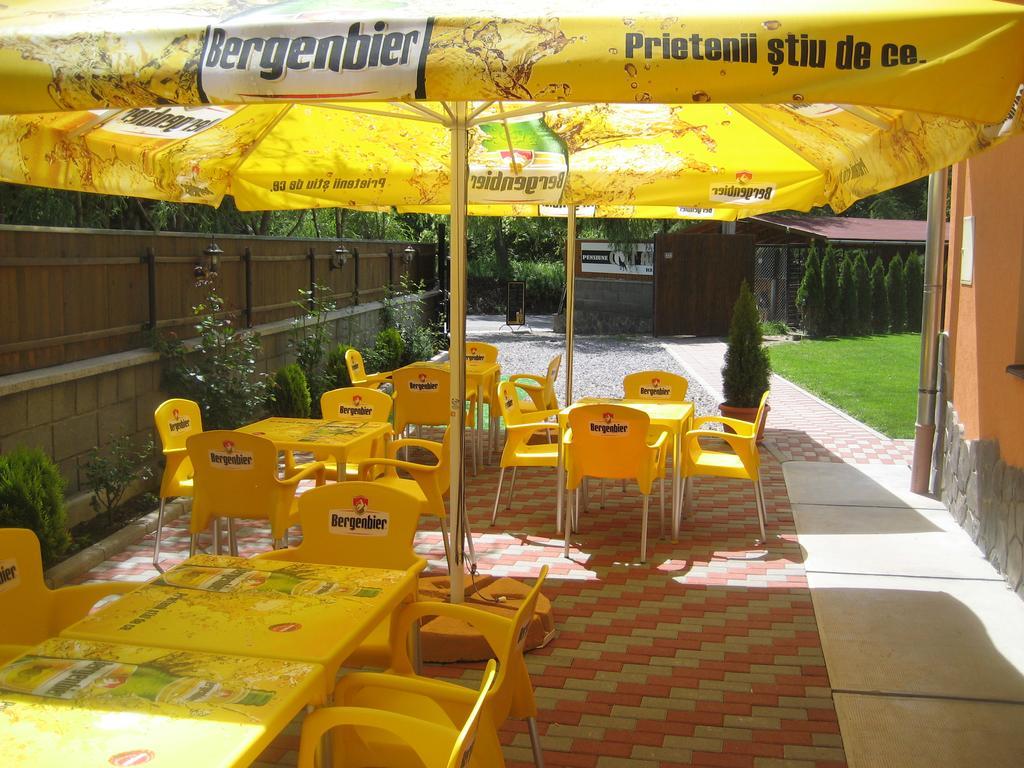 Pensiunea Colt Alb Băile Homorod Exteriér fotografie