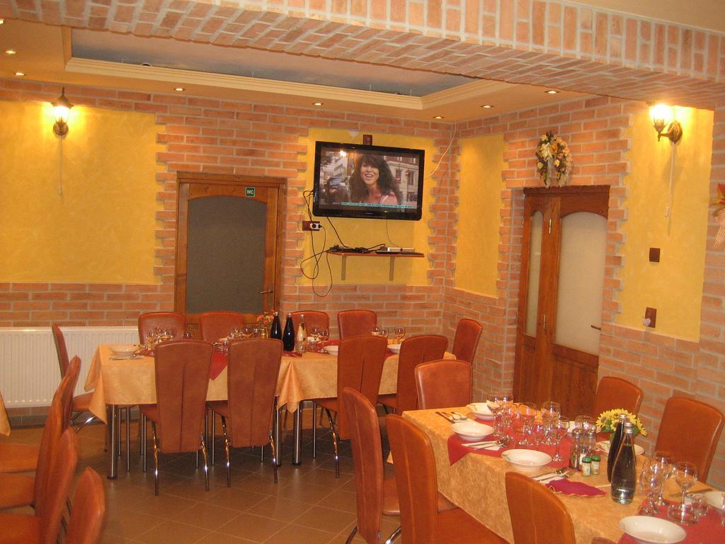 Pensiunea Colt Alb Băile Homorod Exteriér fotografie