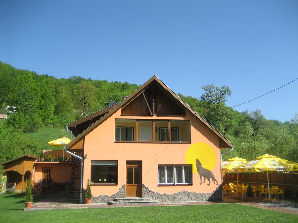 Pensiunea Colt Alb Băile Homorod Exteriér fotografie