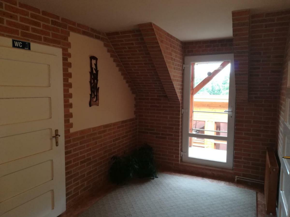 Pensiunea Colt Alb Băile Homorod Exteriér fotografie