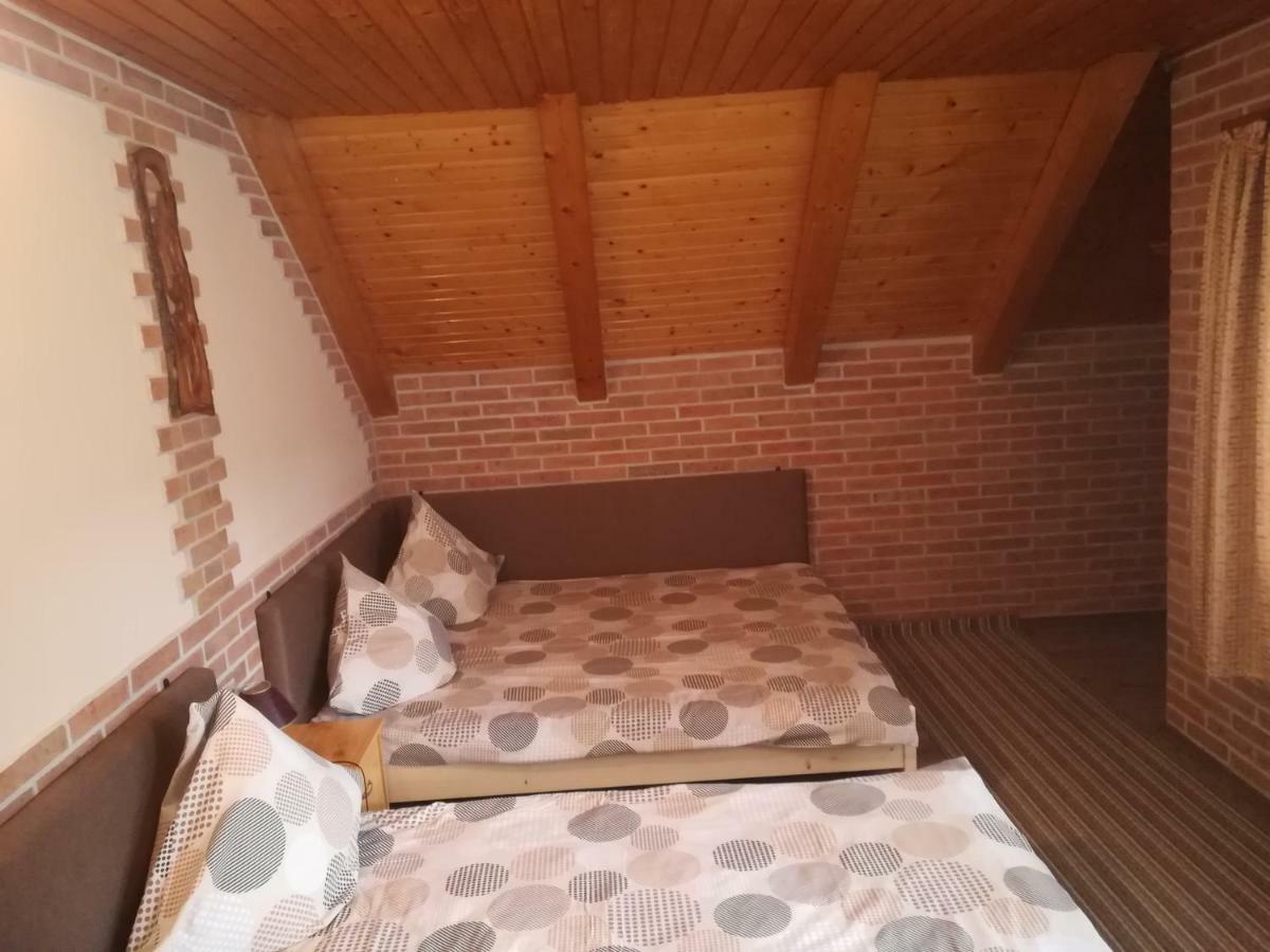 Pensiunea Colt Alb Băile Homorod Exteriér fotografie