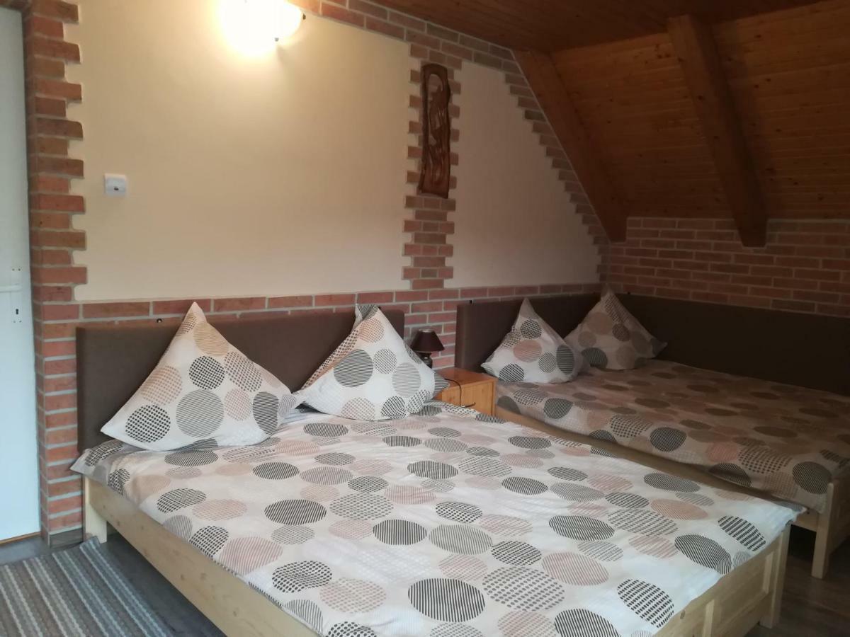 Pensiunea Colt Alb Băile Homorod Exteriér fotografie