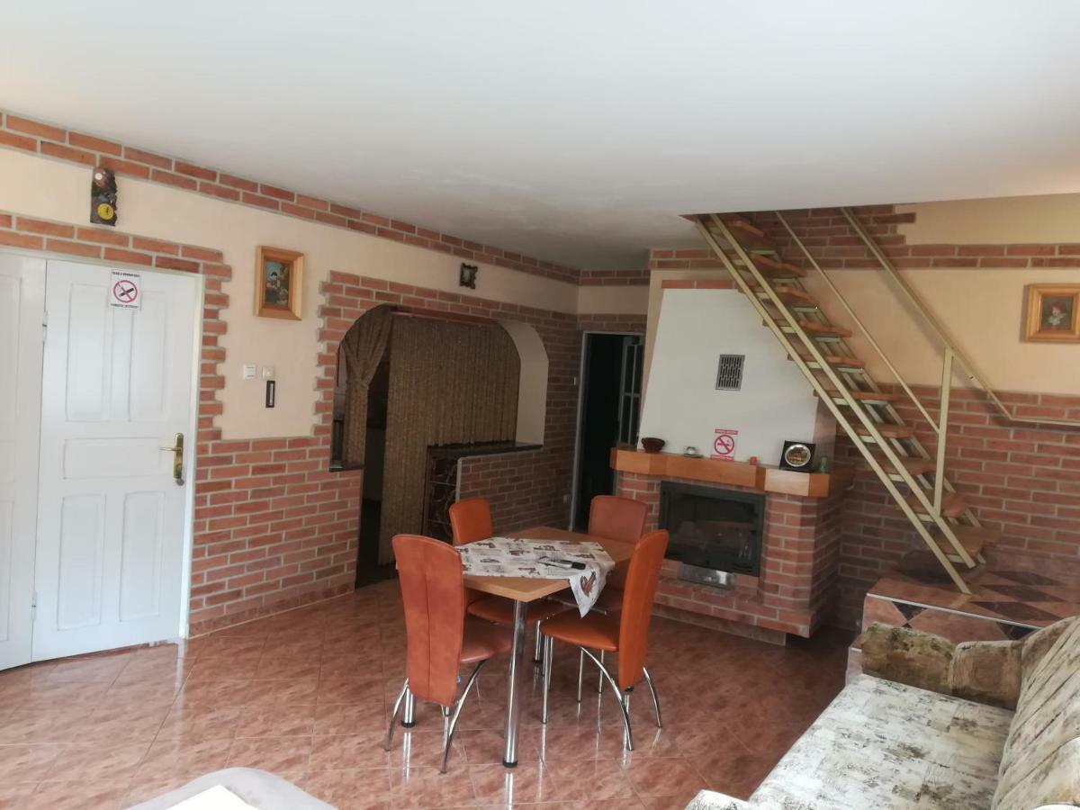 Pensiunea Colt Alb Băile Homorod Exteriér fotografie