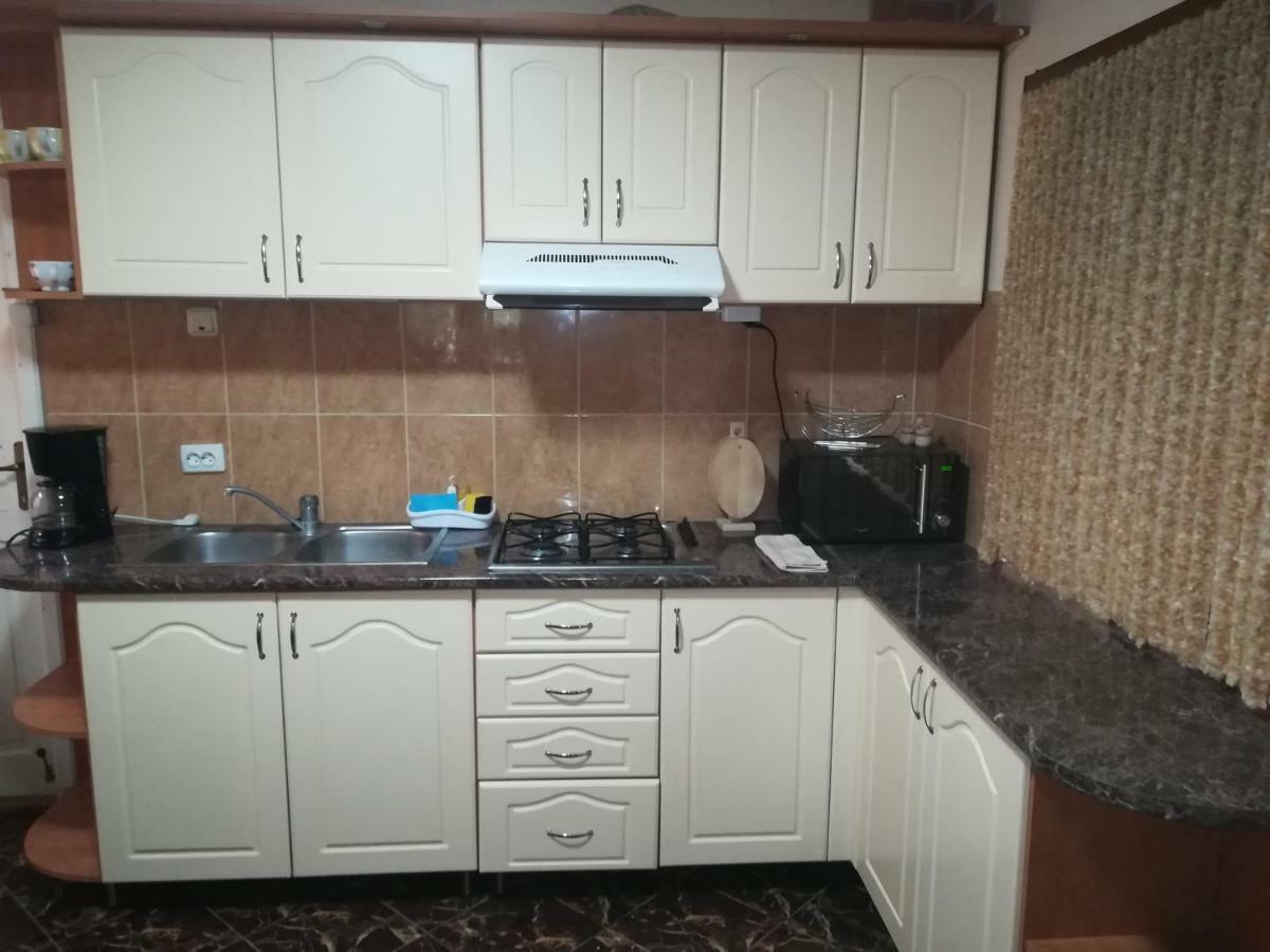 Pensiunea Colt Alb Băile Homorod Exteriér fotografie