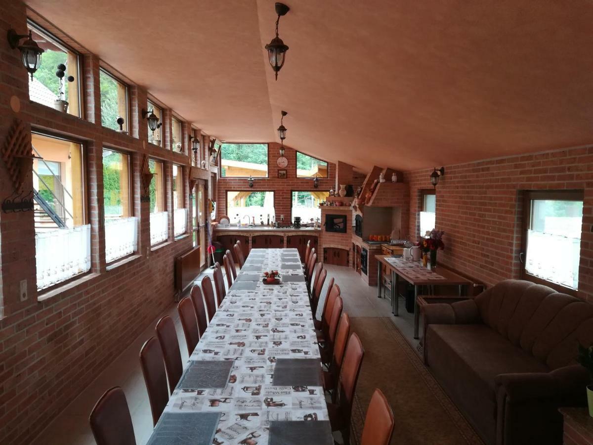 Pensiunea Colt Alb Băile Homorod Exteriér fotografie