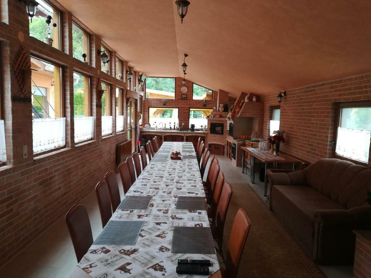 Pensiunea Colt Alb Băile Homorod Exteriér fotografie